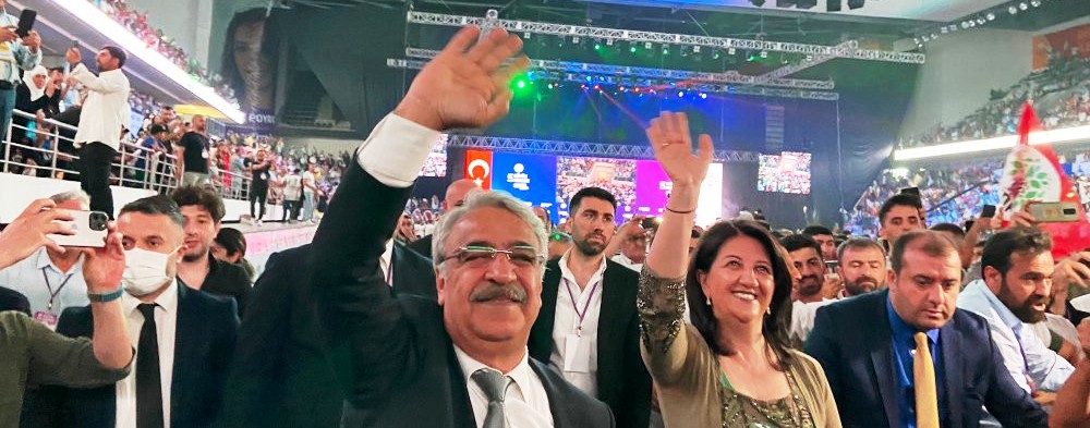 HDP’de Mithat Sancar ve Pervin Buldan Güven tazeledi