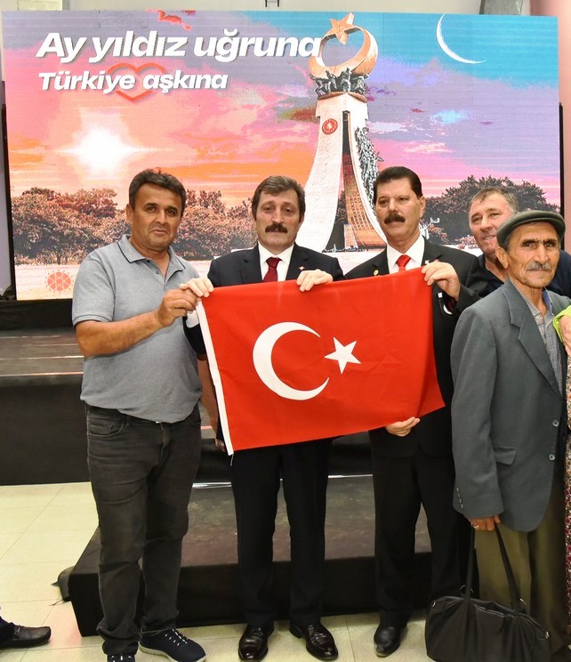 Vali Orhan Tavlı Şehit Aileleri ile bir araya geldi