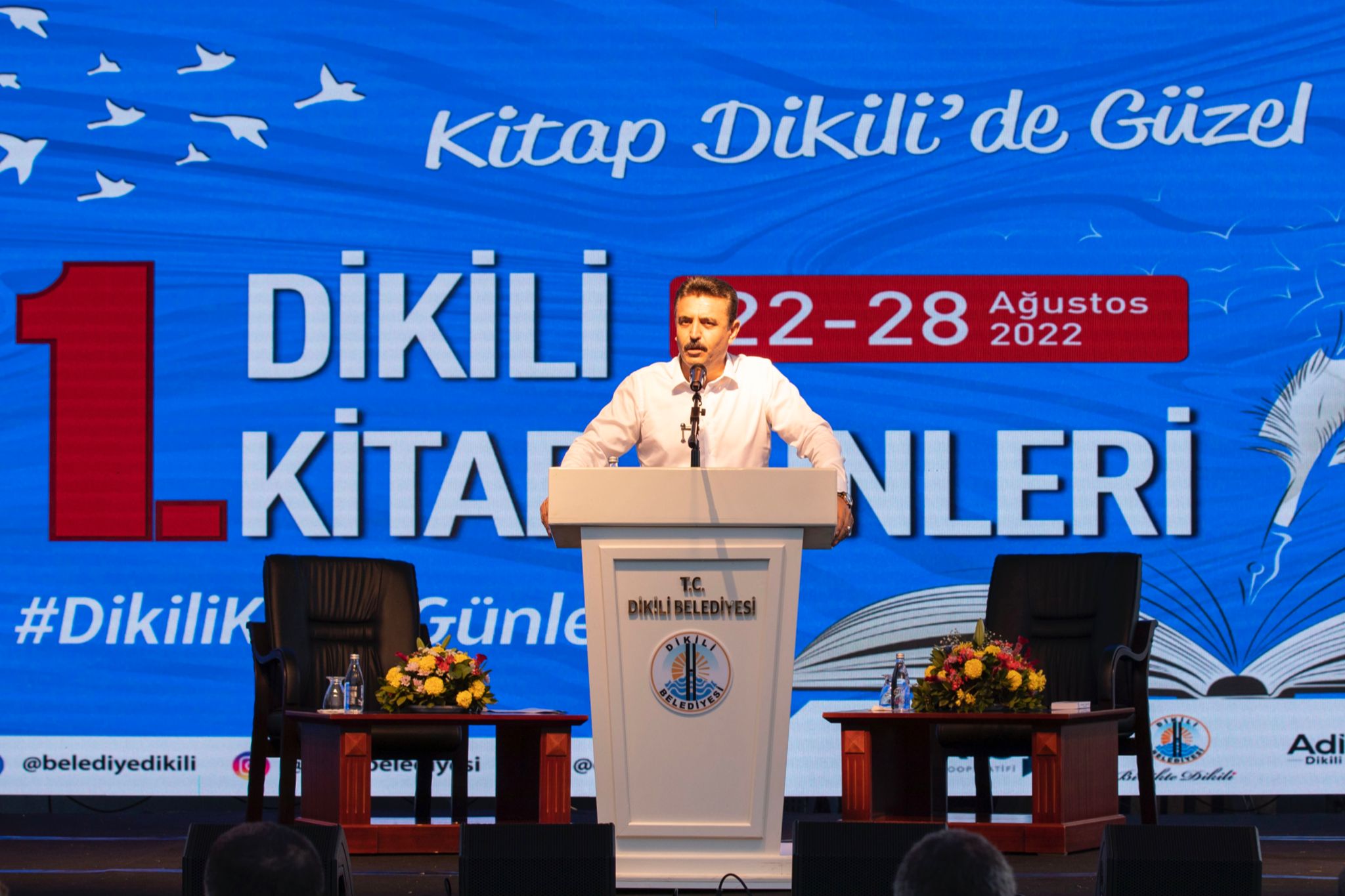 “Dikili Kitap Günleri” kapılarını açtı