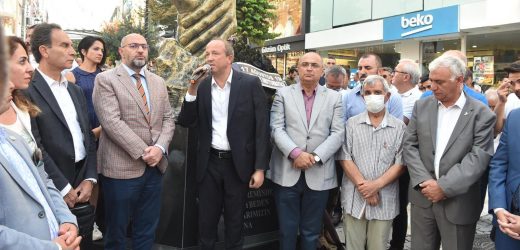 MARMARA DEPREMİ’NDE HAYATINI KAYBEDENLER AVCILAR’DA ANILDI