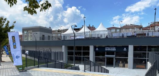 KÜÇÜKÇEKMECE’NİN ÇEHRESİ HİZMETLE DEĞİŞTİ