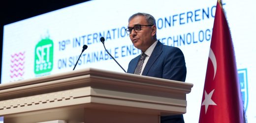 HALİÇ ÜNİVERSİTESİ’NİN EV SAHİPLİĞİNDE GERÇEKLEŞEN 19. ULUSLARARASI SÜRDÜRÜLEBİLİR ENERJİ TEKNOLOJİLERİ KONFERANSI “SET2022” BAŞLADI