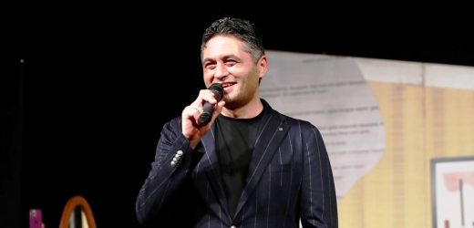 Aliağa Sanat Günleri’nde Coşku ve Kahkaha Bir Arada