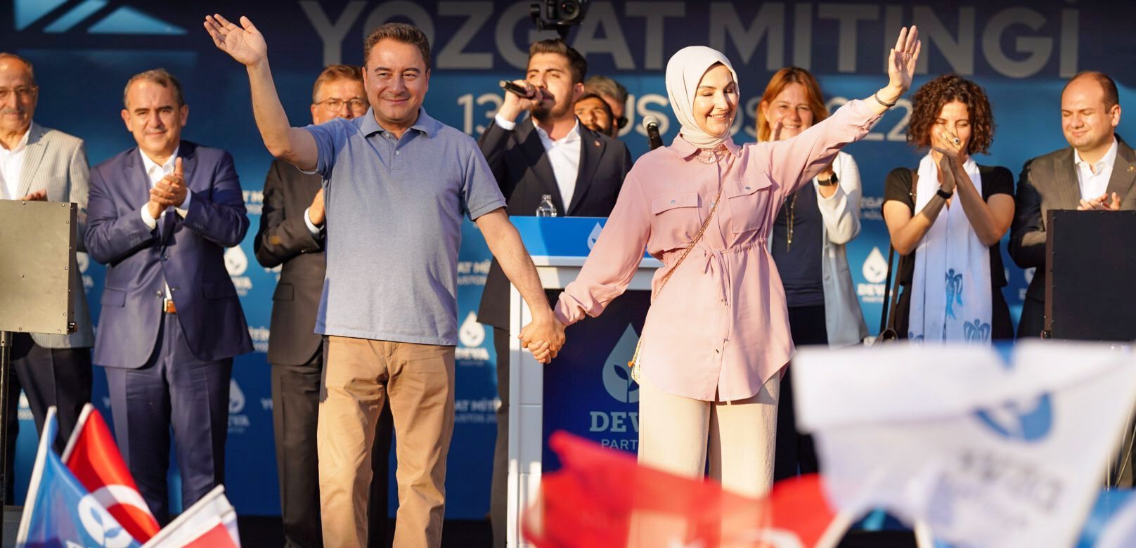 BABACAN, YOZGAT MİTİNGİNDE KUTUPLAŞMAYA MEYDAN OKUDU