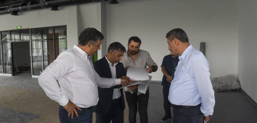 BAŞKAN BOZKURT, YAPIMI DEVAM EDEN PROJE VE PARKLARI İNCELEDİ