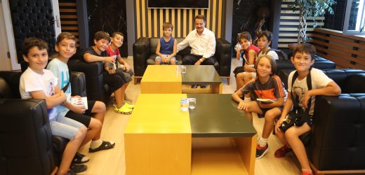 Çocuklar istedi, Başkan Deveci çözdü