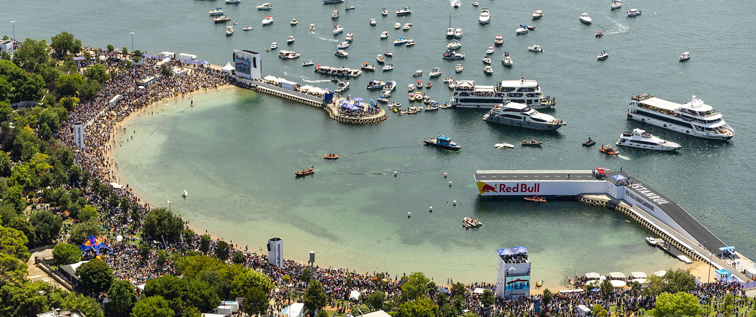 İSTANBUL UÇUŞ MODUNA GEÇİYOR