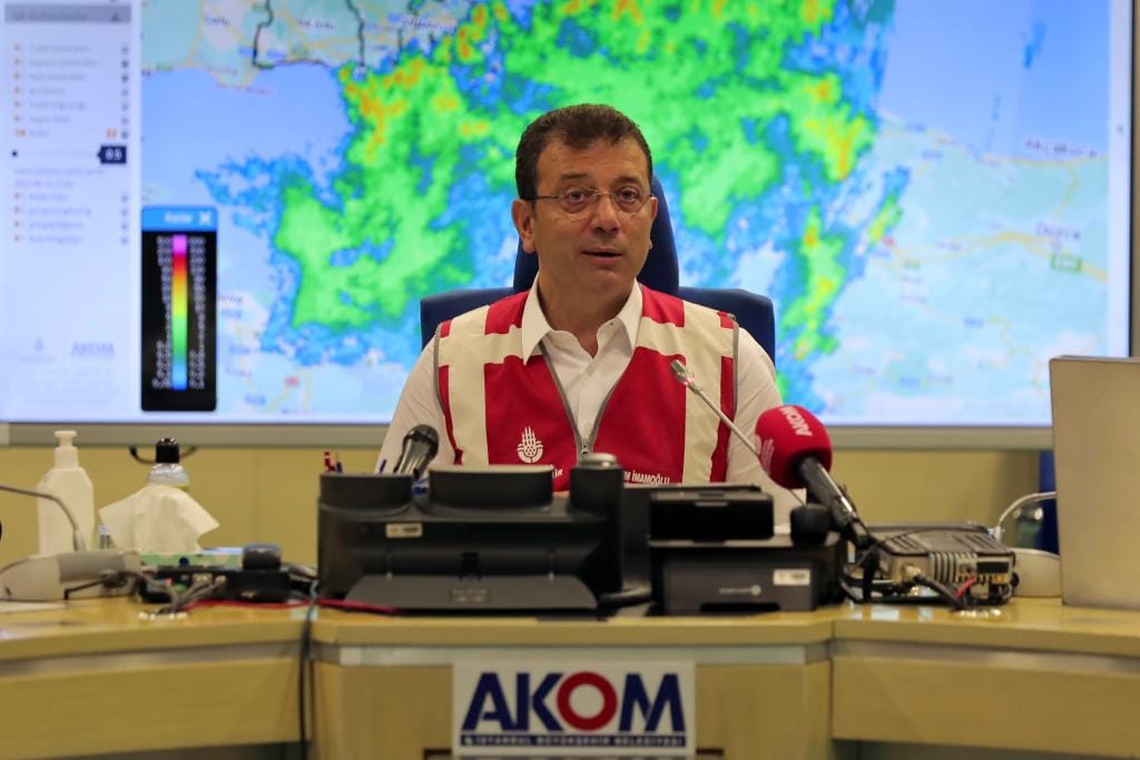 İMAMOĞLU: YOĞUN YAĞIŞA RAĞMEN SÜRECİ ÇOK AZ SORUNLA ATLATTIK