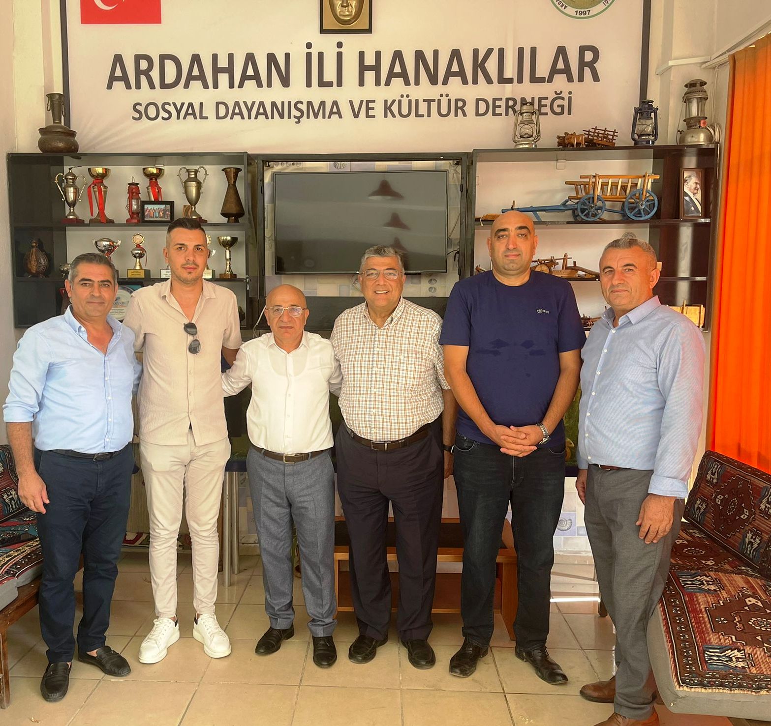 İzmir ve Ege Bölgesinde STK Gözdesi Hanaklılar Derneği