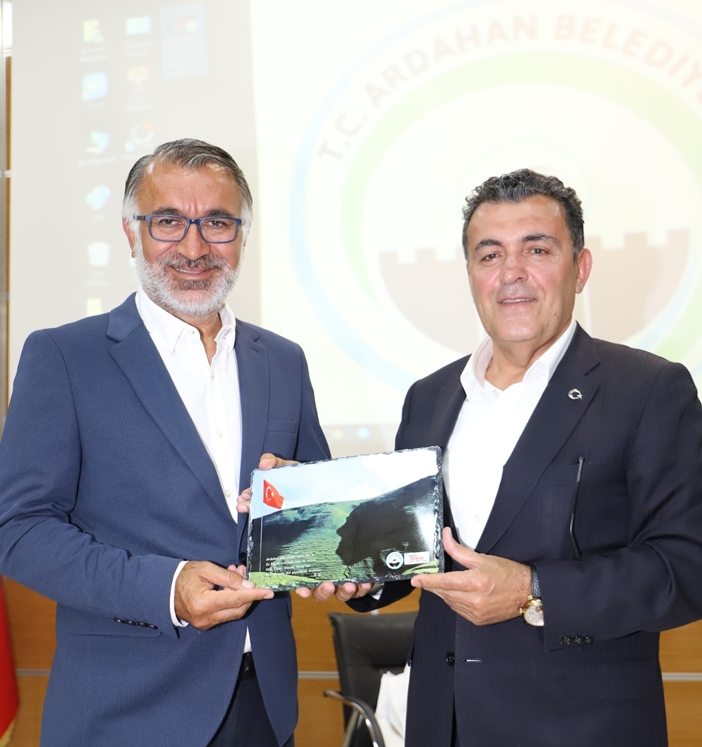 BELEDİYENİN EV SAHİPLİĞİNDE “MARKA ŞEHİR ARDAHAN” PANELİ YAPILDI