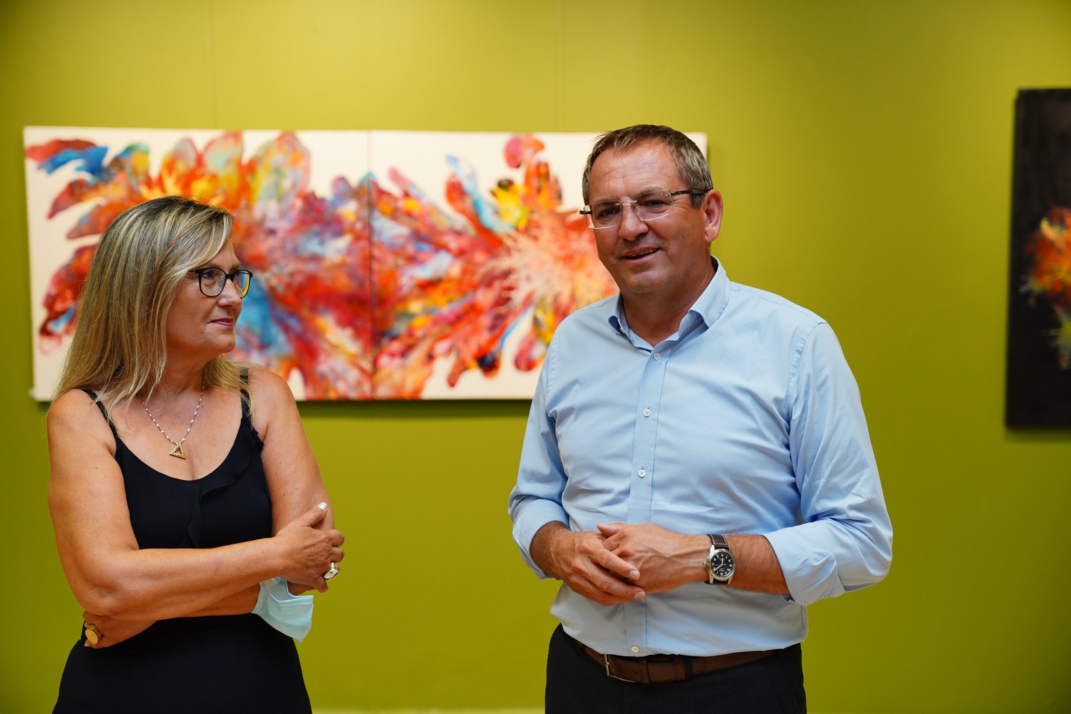 RESSAM DİLŞAD ATASOY’DAN “DÜŞÜMCE” RESİM SERGİSİ AYVALIK’TA