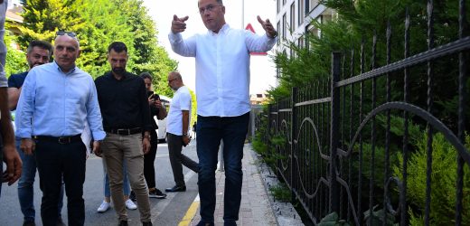 BEYLİKDÜZÜ’NÜN KALDIRIMLARI YENİLENİYOR