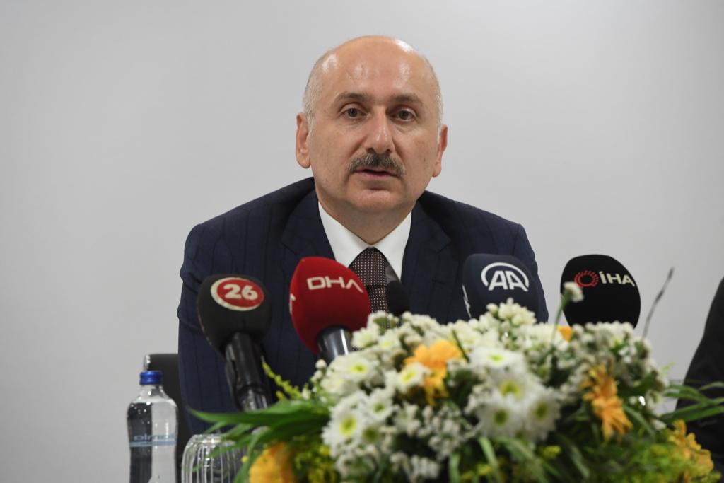 KARAİSMAİLOĞLU’NDAN MUHALEFETE ELEŞTİRİ: NE KADAR BECERİKSİZ OLDUKLARINI MİLLETİMİZE ANLATACAĞIZ