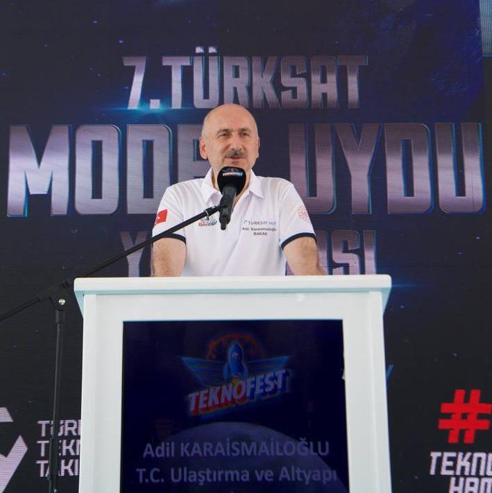 ULAŞTIRMA VE ALTYAPI BAKANI KARAİSMAİLOĞLU: OYUNLARI BOZAN VE ARTIK OYUNLARI KENDİSİ YAZAN BİR TÜRKİYE VAR