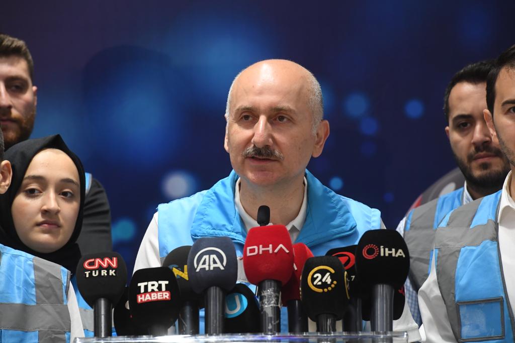 ULAŞTIRMA VE ALTYAPI BAKANI KARAİSMAİLOĞLU’NDAN MÜJDE: