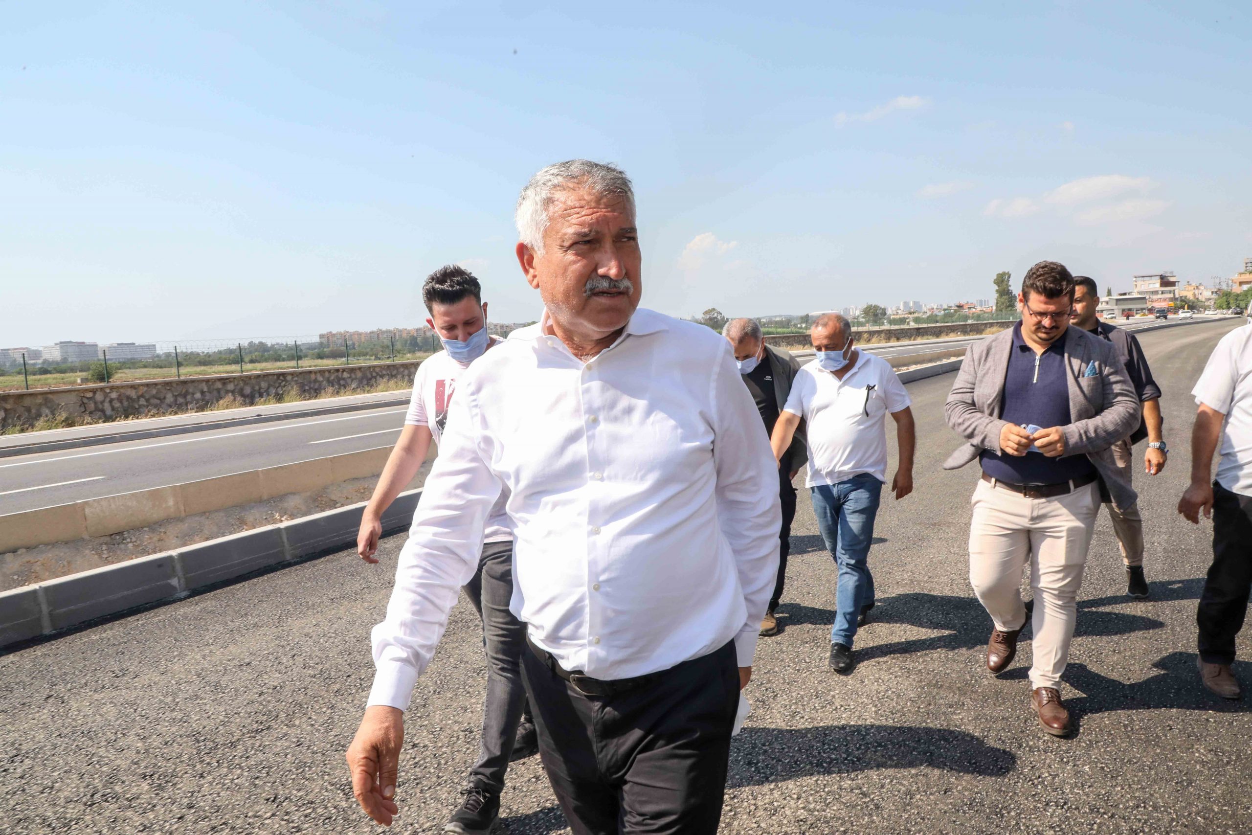 Adana Yasemin Caddesi hizmete açıldı