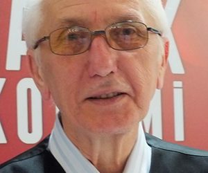 Babamın ve benim coğrafya öğretmenim Memmed Emi