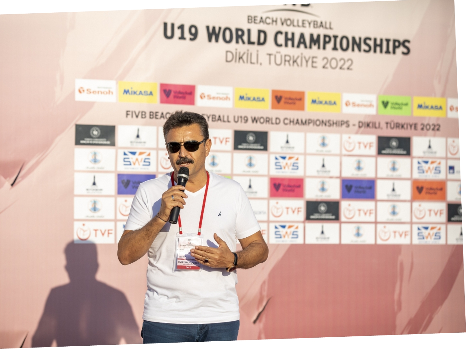 Dikili’de dünyayı ağırladık