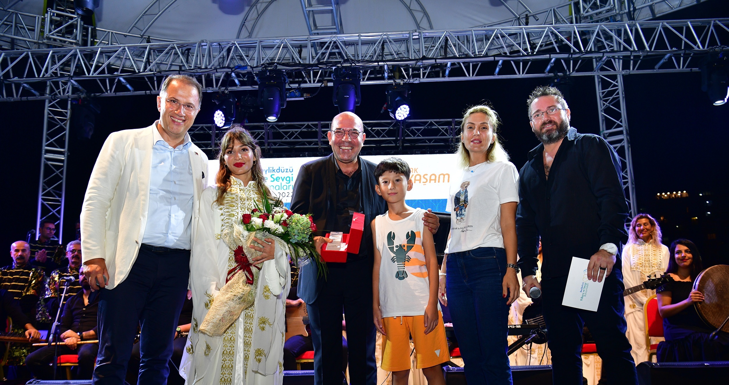 MÜZİĞİN EVRENSEL TINILARI BEYLİKDÜZÜ’NE TAŞINDI