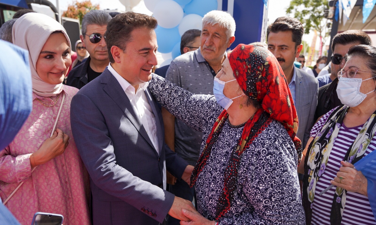 ALİ BABACAN TUNCELİ’DE ‘Kürt meselesini de Alevi meselesini de çözmenin tam zamanıdır’