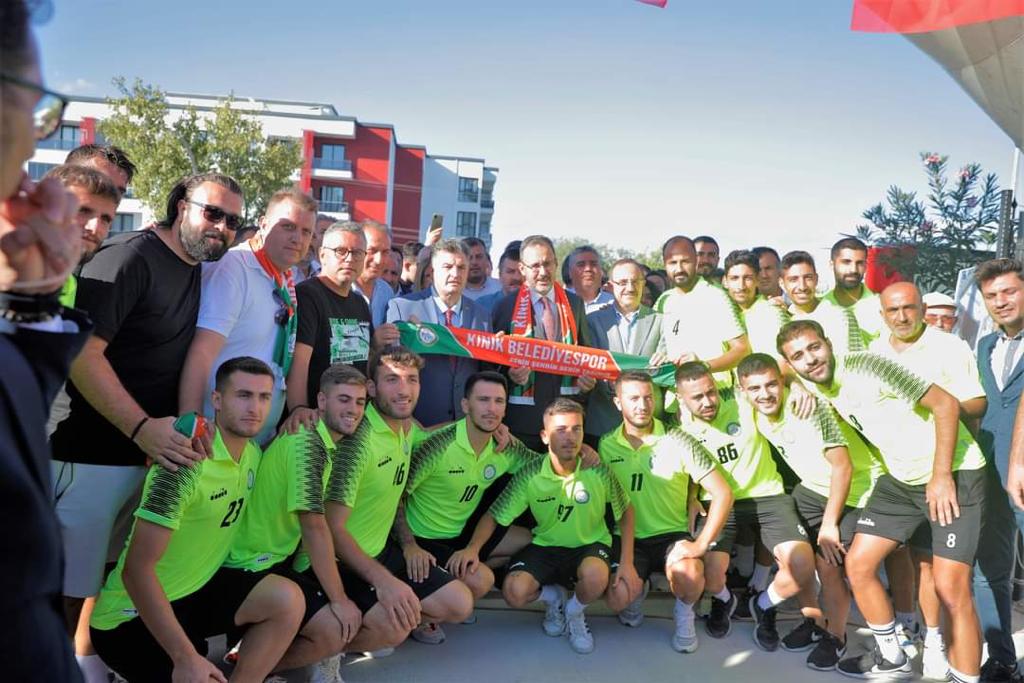 BAKAN KASAPOĞLU’NDAN KINIK’A MÜJDE