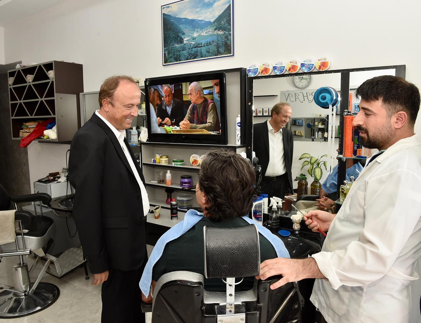 Makam aracını bıraktı bir günde 24 bin adım attı