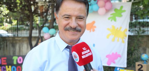 Başkan Deveci miniklerin  heyecanına ortak oldu