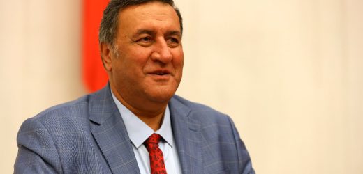 Gürer, özelleştirmeleri mercek altına aldı