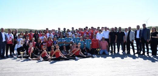 BAŞKAN BOZKURT: BİZİM UMUDUMUZ GENÇLER