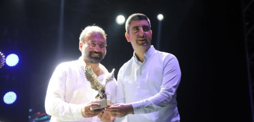 Kartal’da, Usta Sanatçılar Türkülerini Barış İçin Söyledi