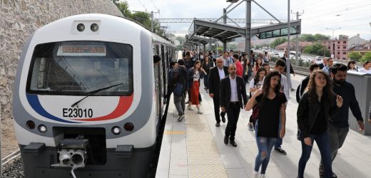 ÜÇ BÜYÜKŞEHİRDE TÜRKİYE NÜFUSUNUN 19 KATINDAN FAZLA YOLCU TAŞIDIK