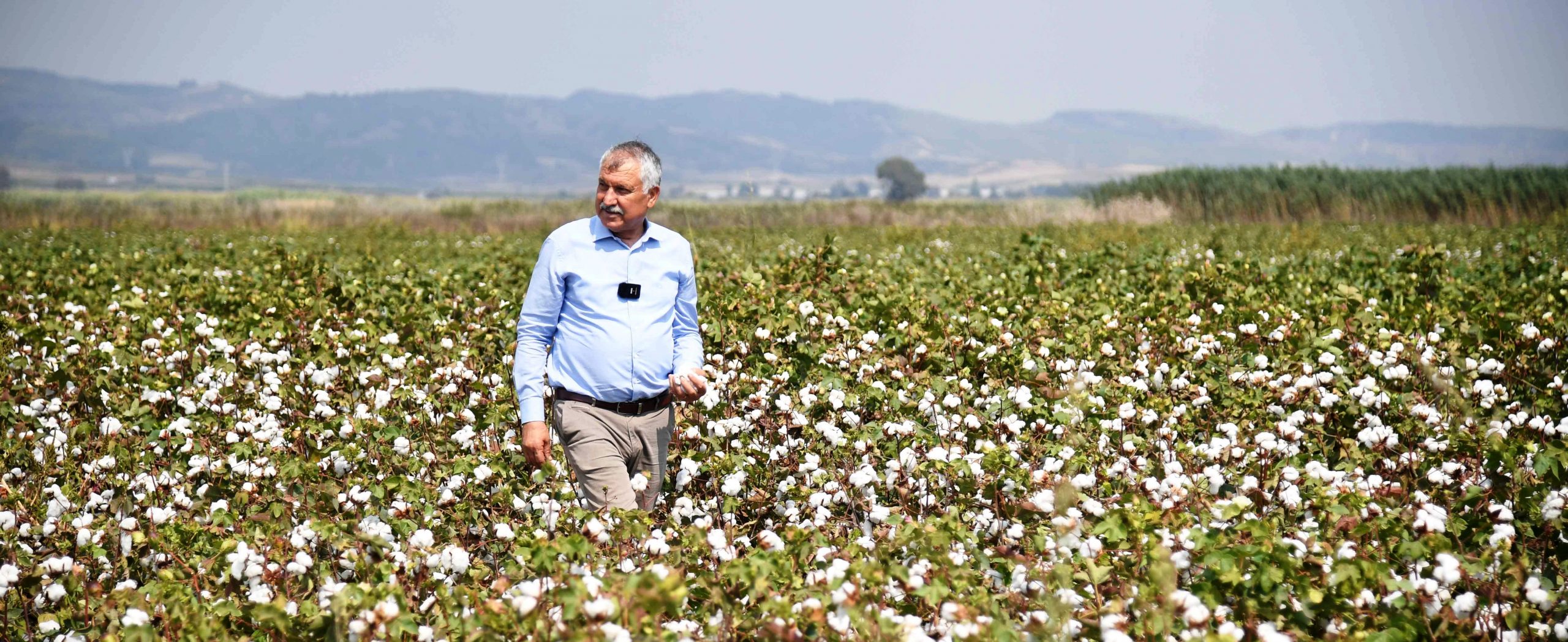 Zeydan Karalar halkın sorunlarını can kulağıyla dinliyor, çözüm üretiyor