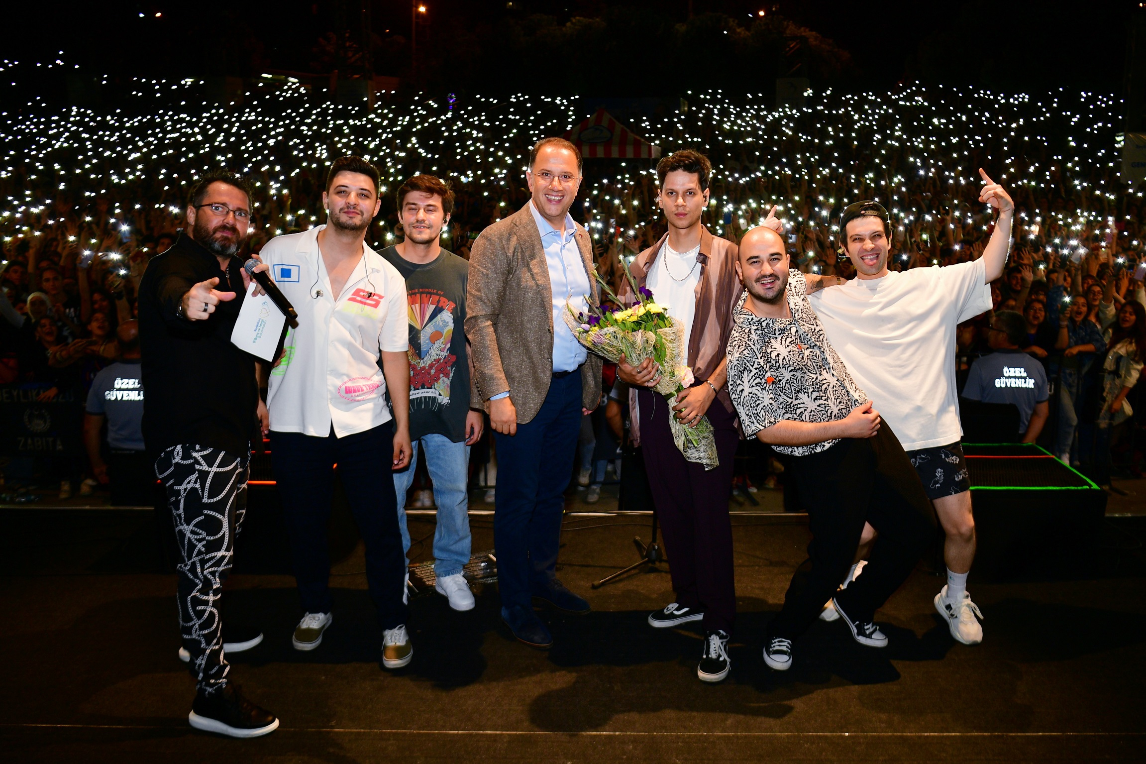 BEYLİKDÜZÜ’NDE MADRİGAL RÜZGARI