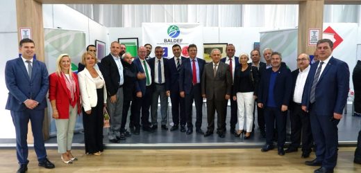 EDREMİT İSTANBUL’DA İLGİ ODAĞI OLDU