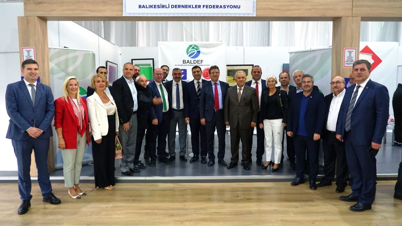 EDREMİT İSTANBUL’DA İLGİ ODAĞI OLDU