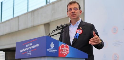 ‘Kartal Neyzen Tevfik Meydanı’ Yoğun Katılımlı Bir Törenle Hizmete Açıldı