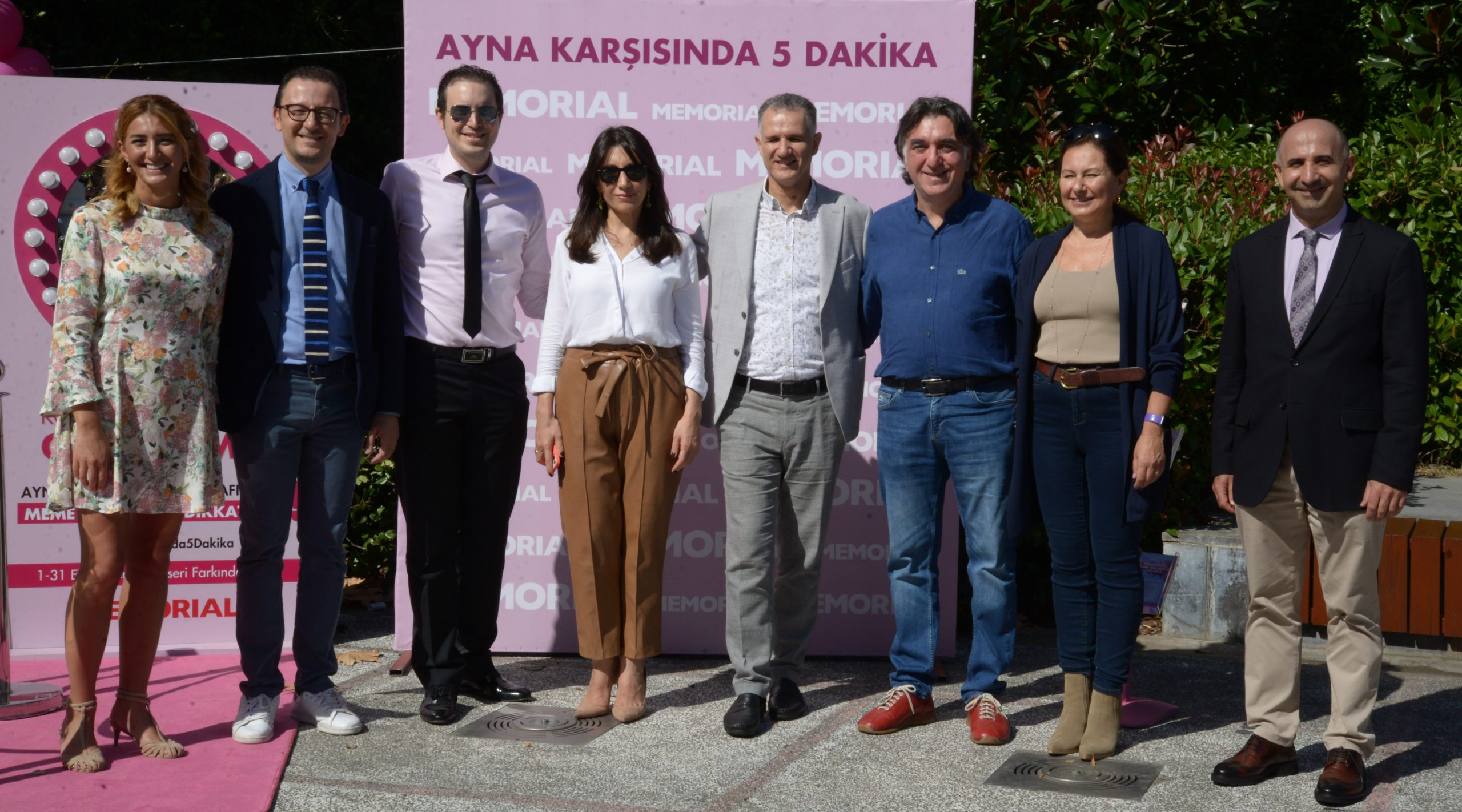 MEME KANSERİ MÜCADELESİNİ KAZANAN HASTALAR PEMBE FARKINDALIK FESTİVALİNDE BULUŞTU