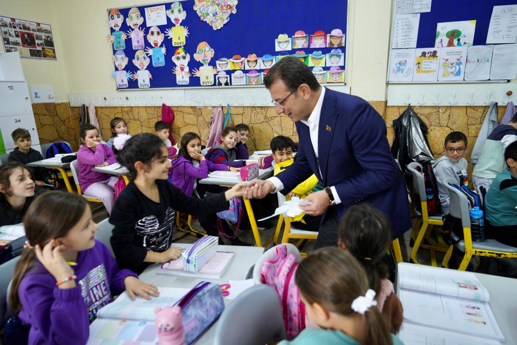 İMAMOĞLU: ÇOCUKLARA MAHCUP OLMAMAK GURURLANDIRACAK DUYGU