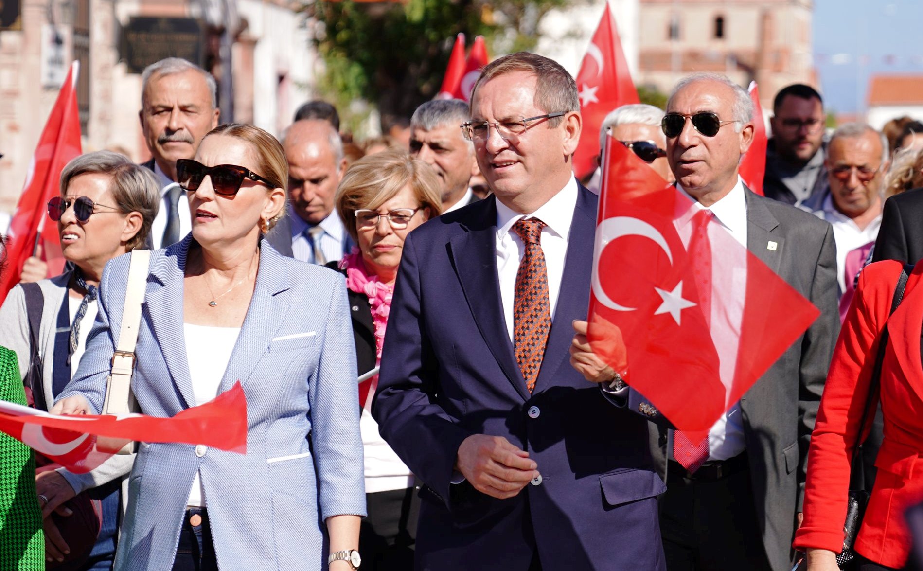 CUMHURİYET’E BAĞLILIK YÜRÜYÜŞÜ