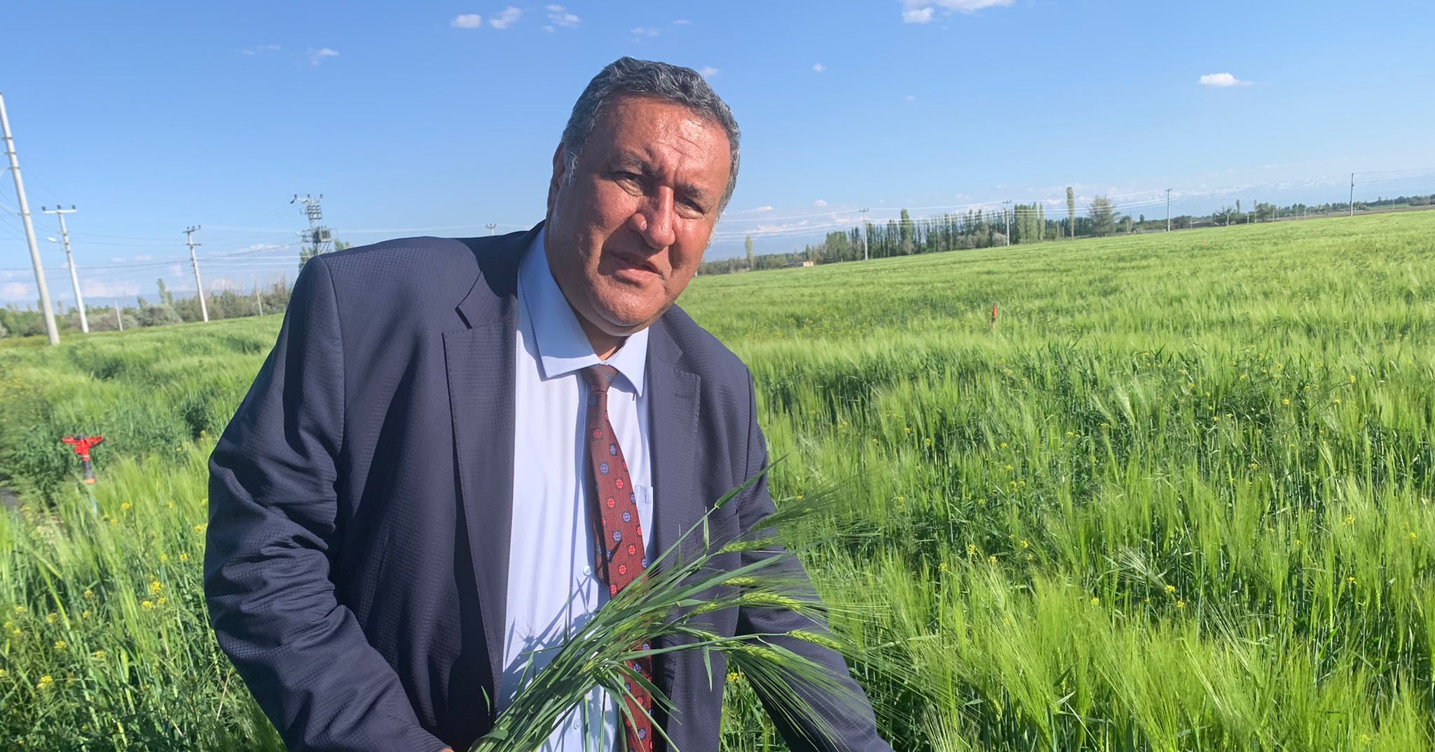 Gürer: “İktidarın  mumu yatsıya kadar yandı!”