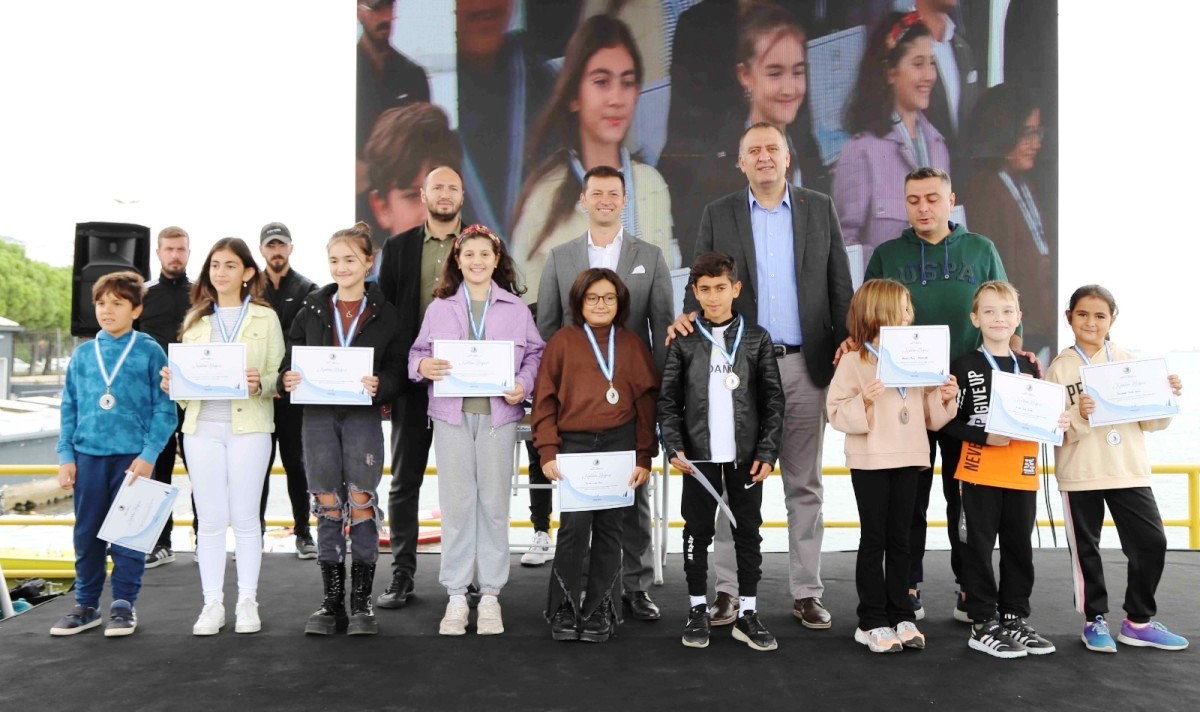 Kartal Belediyesi, Deniz Küreği Yarışları’na ev sahipliği yaptı