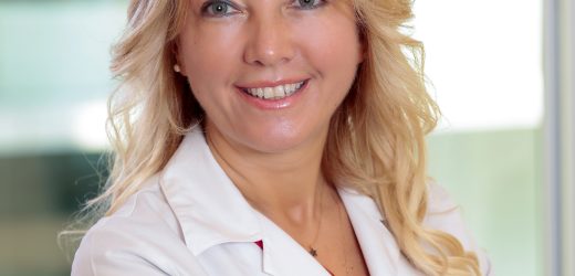 DİŞ ÇÜRÜKLERİ VE DİŞ KAYBINI ÖNLEMEK İÇİN BUNLARA DİKKAT EDİN!