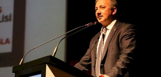 Cumhuriyetimizin kurucusu, İstiklal savaşımızın başkomutanı Gazi Mustafa Kemal Atatürk’ü vefatının sene-i devriyesinde rahmetle anıyorum.