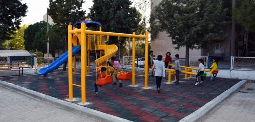 Yatağan Belediyesi’nden üç mahalleye çocuk oyun grubu