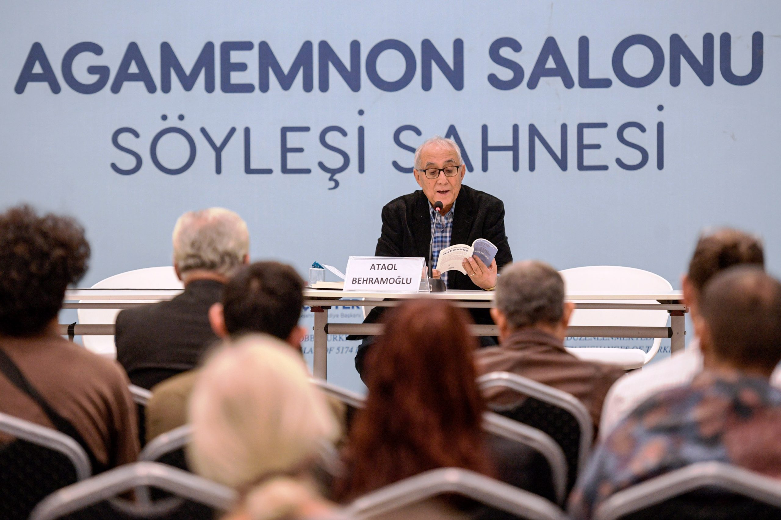 İZKİTAP hafta sonu kitapseverlerin buluşma noktası oldu