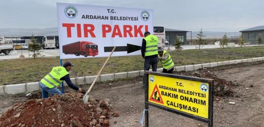 BELEDİYE EKİPLERİNDEN OTOGAR VE ETRAFINDA ÇEVRE DÜZENLEME ÇALIŞMALARI