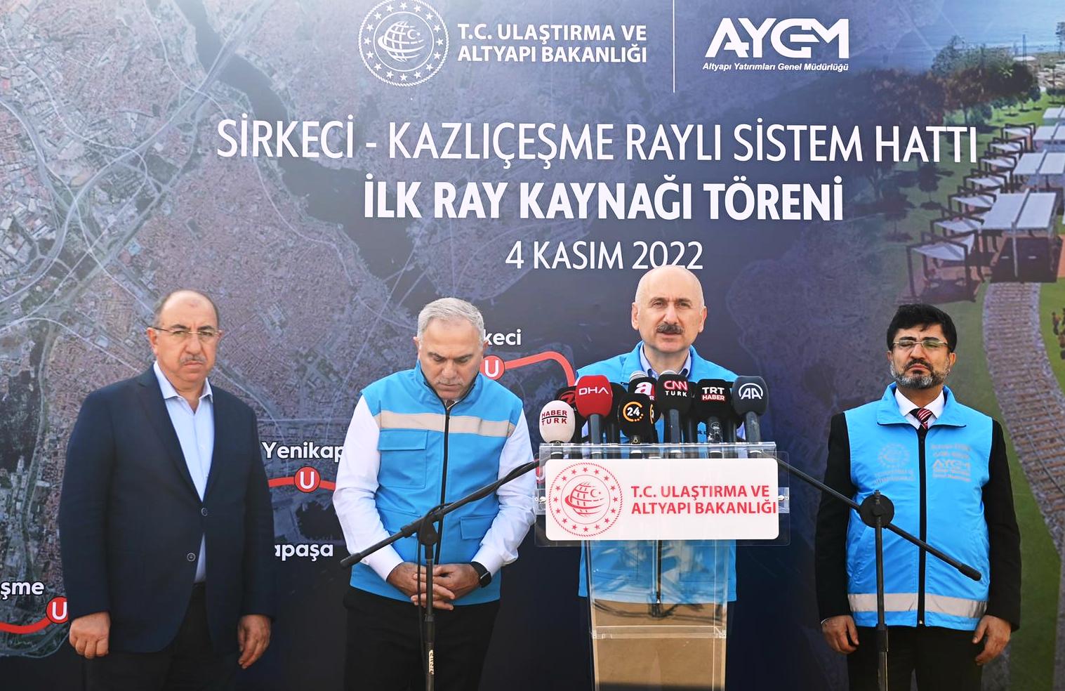KARAİSMAİLOĞLU, KAZLIÇEŞME-SİRKECİ RAYLI SİSTEM PROJESİ’NİN İLK RAY KAYNAĞINI YAPTI