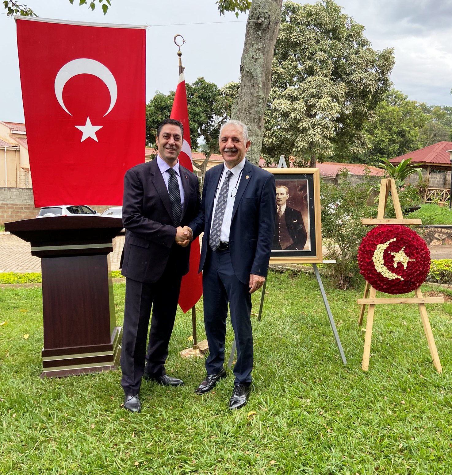 UGANDA’DAN ATATURK’E SAYGILI ANMA