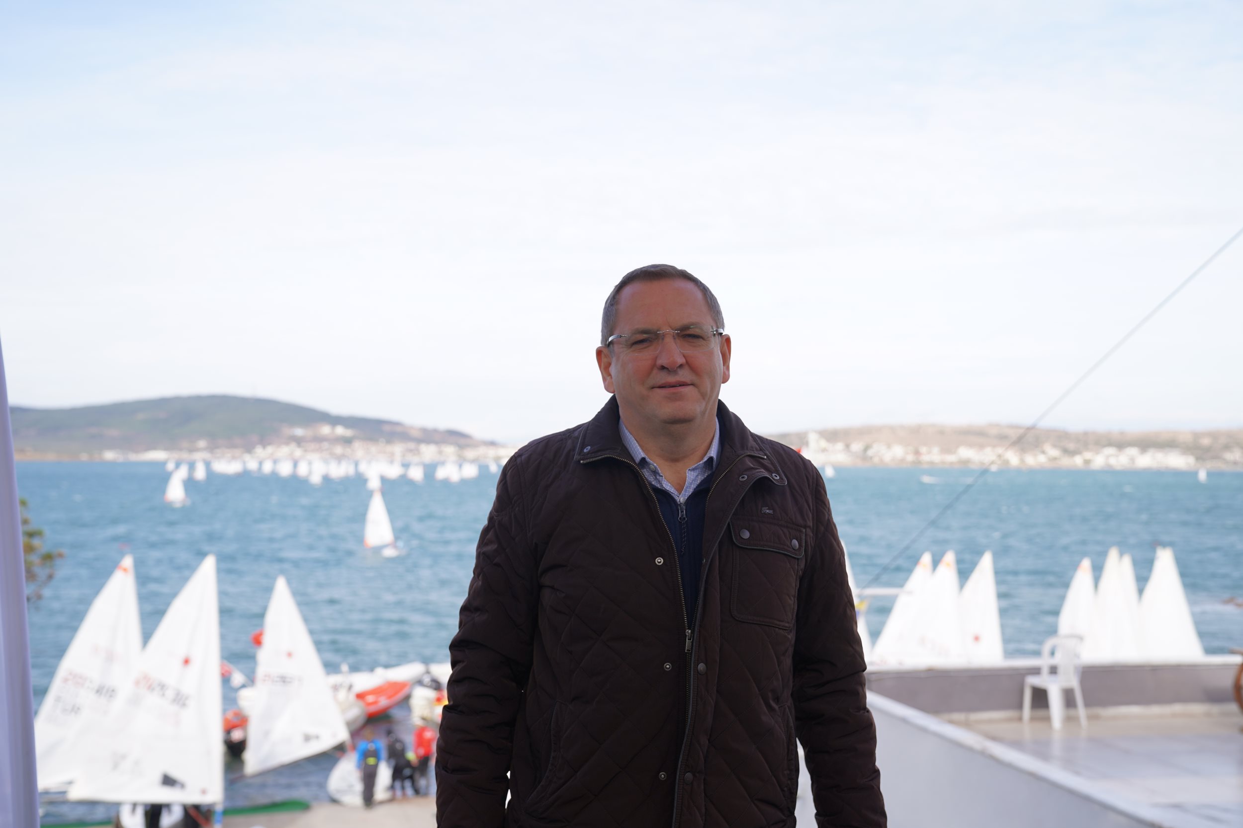 YELKEN’DE ILCA 1. AYAK VE MİLLİ TAKIM SEÇMELERİ AYVALIK’TA BAŞLADI