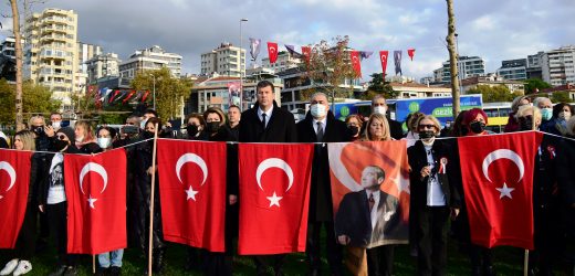 KADIKÖY’DE ATA’YA SAYGI ZİNCİRİ OLUŞTURULACAK